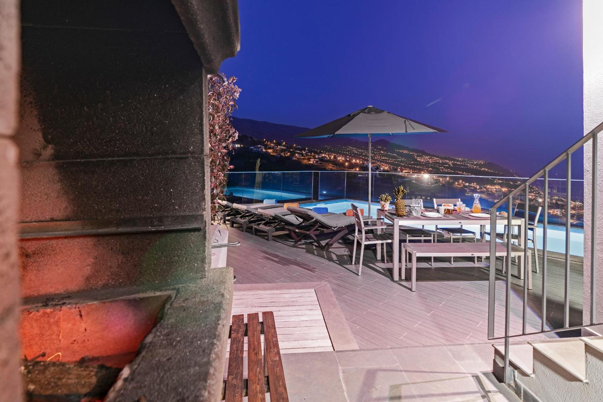 Villa Clementina | Cliffs&Ocean | Heated Pool Prazeres Buitenkant foto
