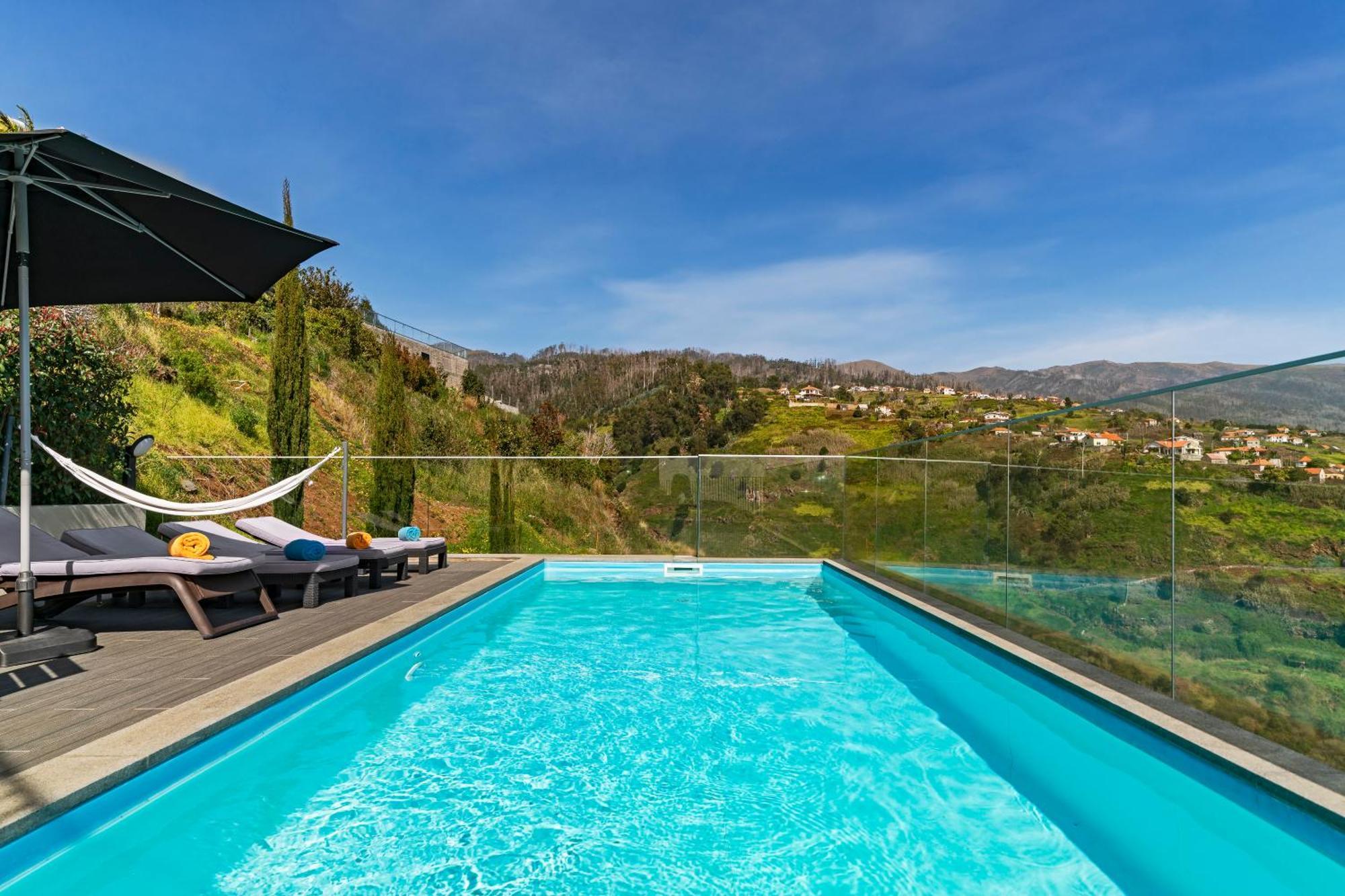 Villa Clementina | Cliffs&Ocean | Heated Pool Prazeres Buitenkant foto